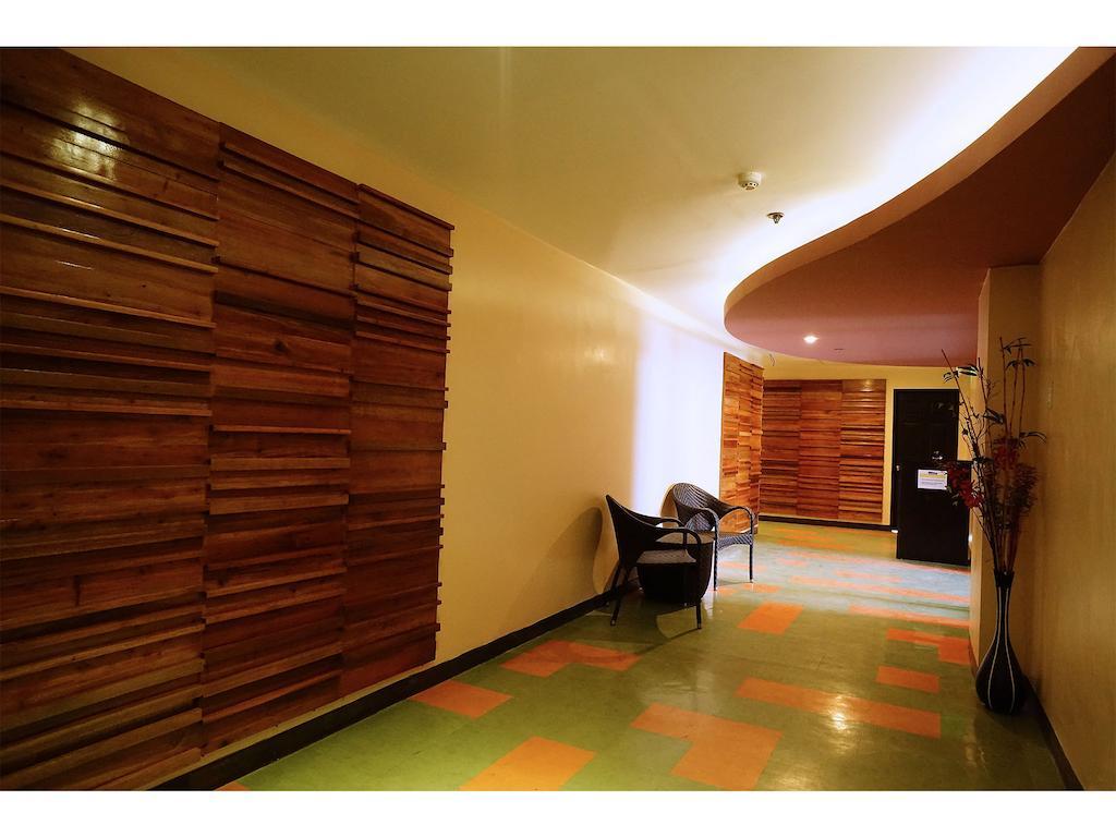 Sugbutel Family Hotel Cebu Zewnętrze zdjęcie