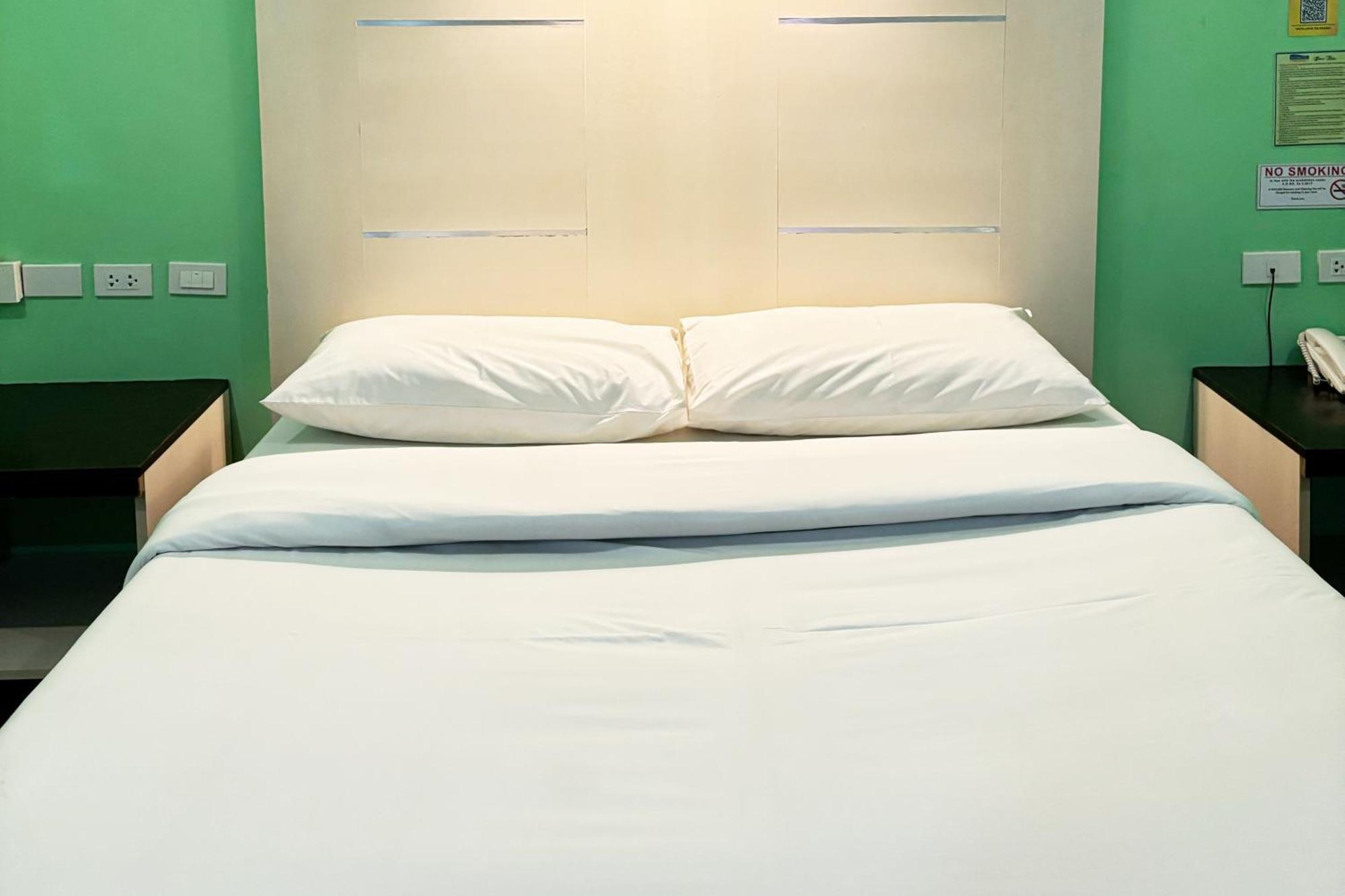 Sugbutel Family Hotel Cebu Zewnętrze zdjęcie