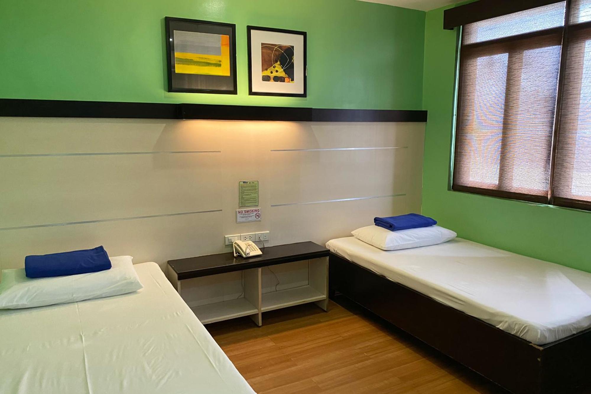Sugbutel Family Hotel Cebu Zewnętrze zdjęcie