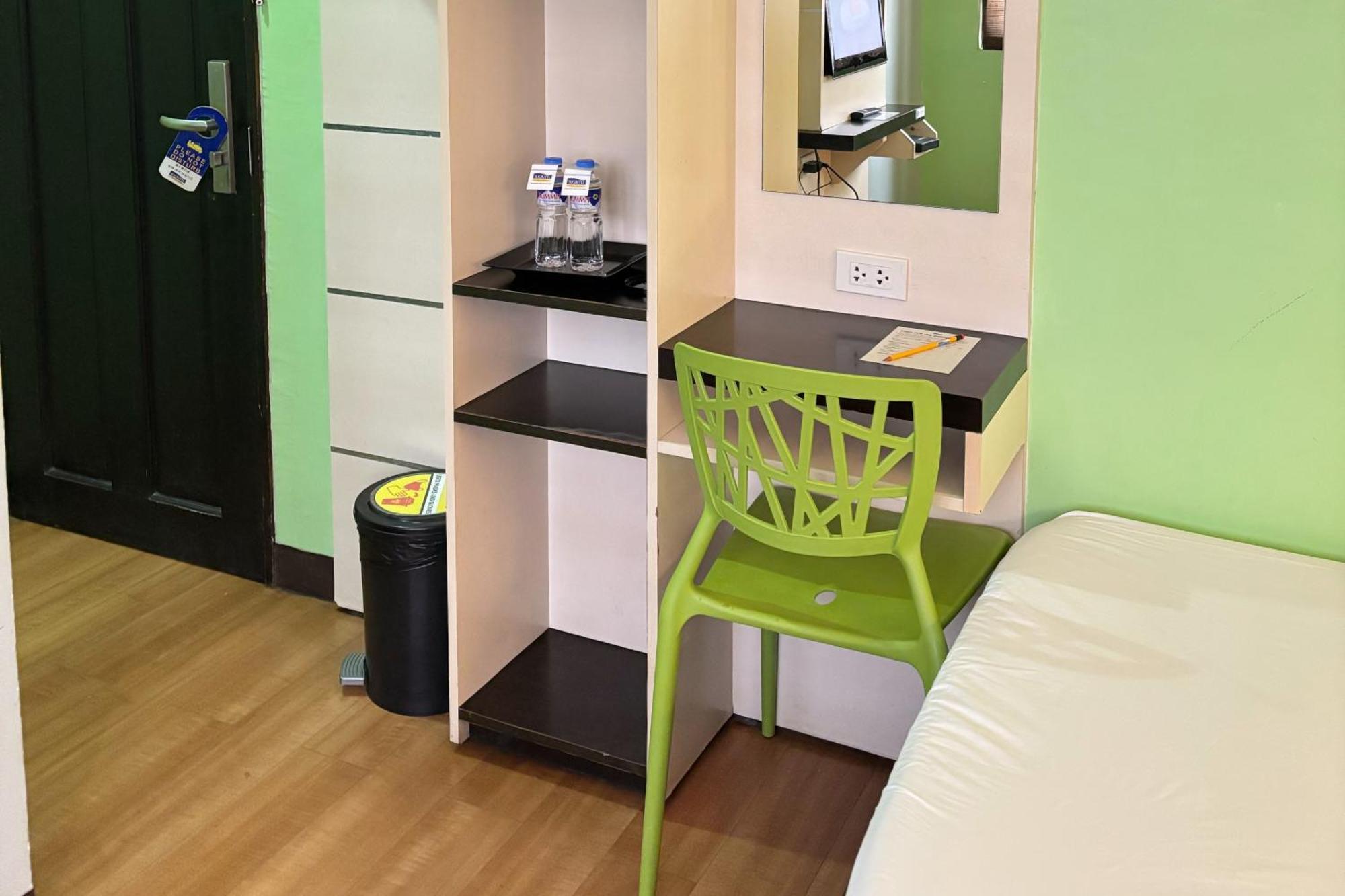 Sugbutel Family Hotel Cebu Zewnętrze zdjęcie