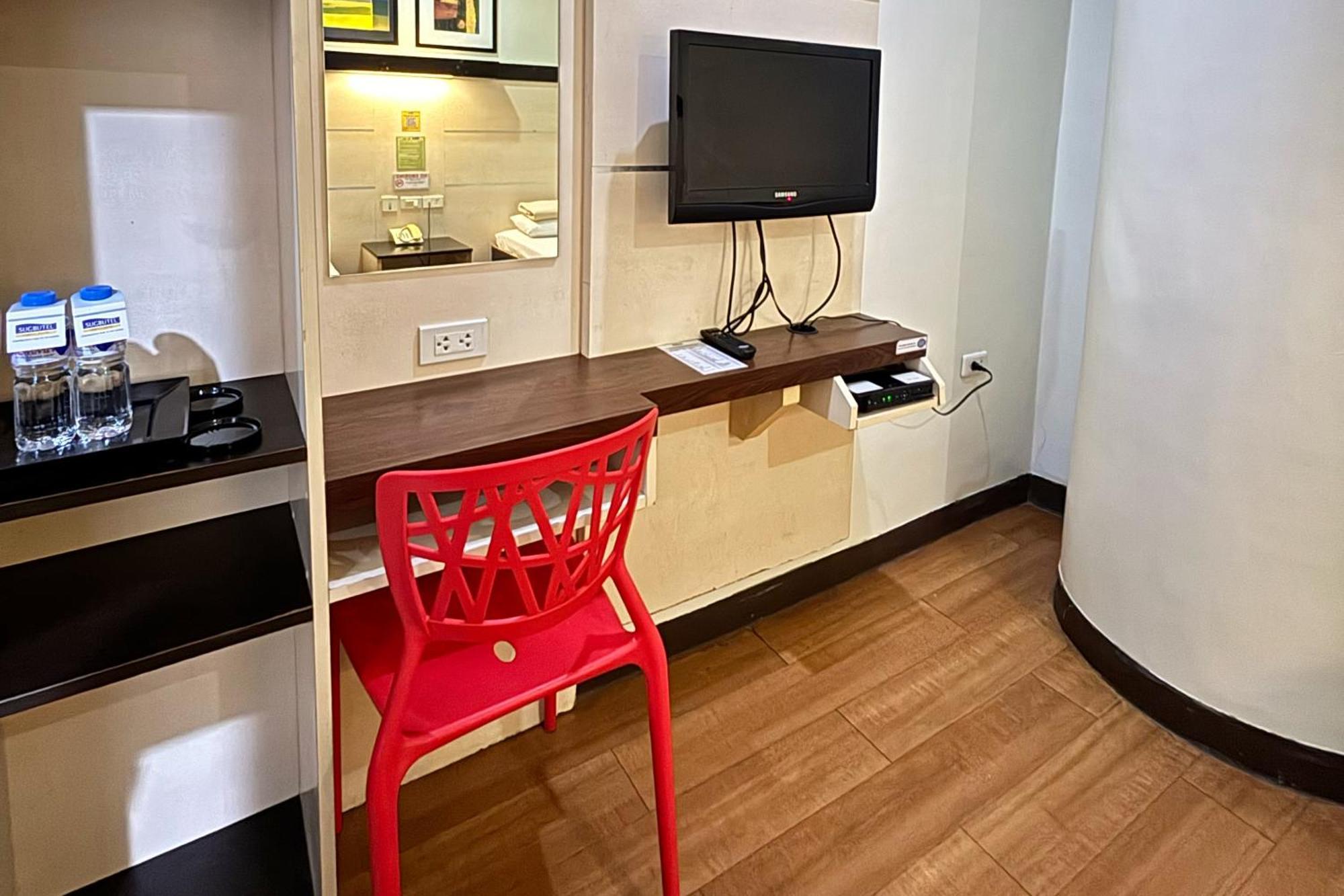 Sugbutel Family Hotel Cebu Zewnętrze zdjęcie