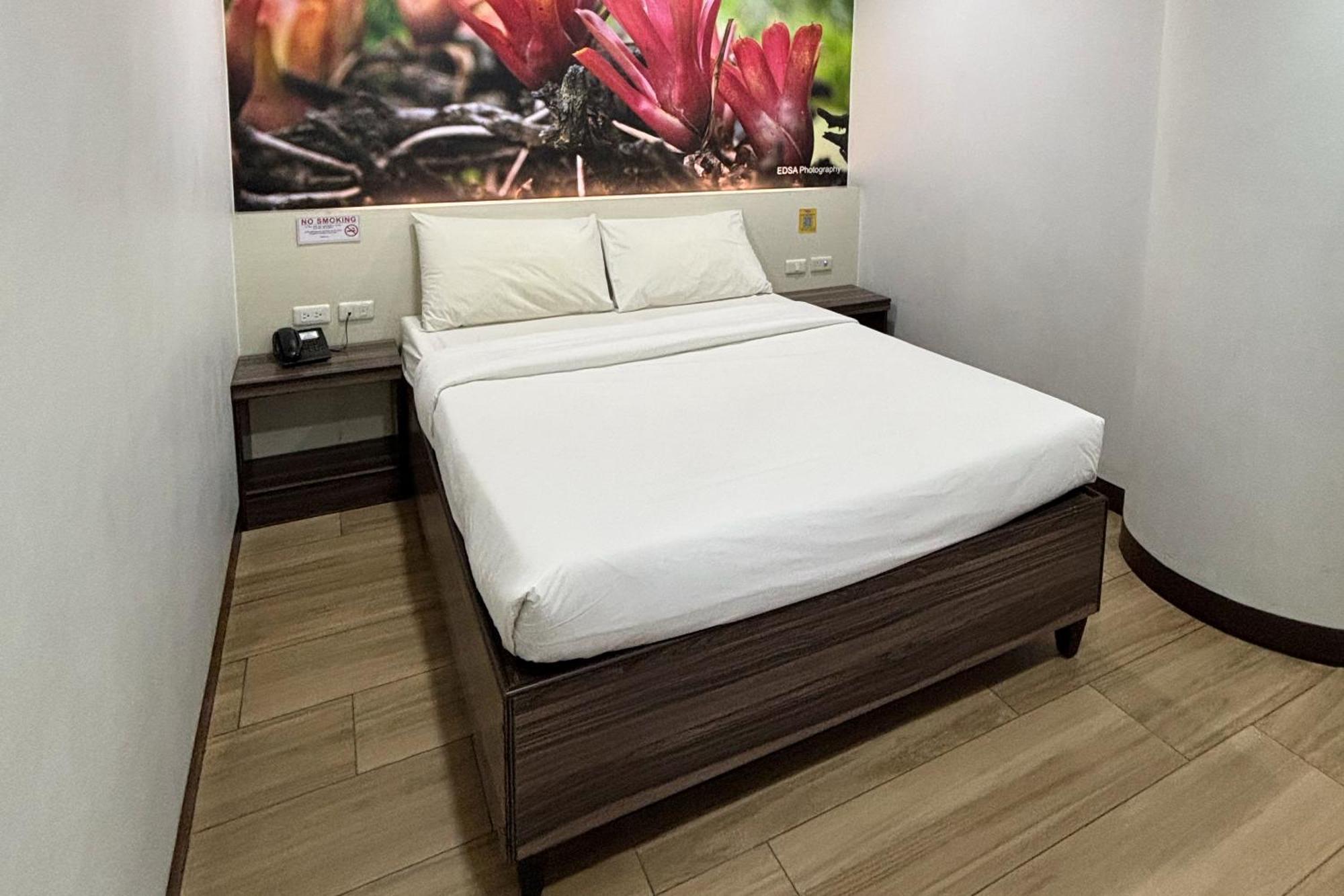 Sugbutel Family Hotel Cebu Zewnętrze zdjęcie